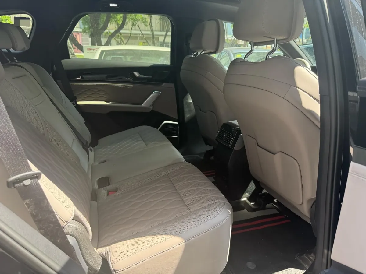 2025 BYD Tang 1.5T 156HP L4 E-CVT PHEV 21.504KWH,autocango,china used car exporter,china ev exporter,chinese used car exporter,chinese used ev exporter