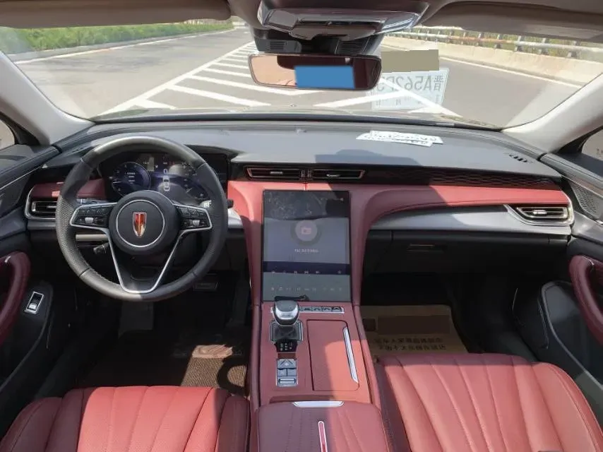 2025 HongQi H5 1.5T 169HP L4 1DHT Hybrid,autocango,china used car exporter,china ev exporter,chinese used car exporter,chinese used ev exporter