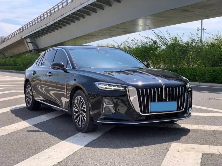 2025 HongQi H5 1.5T 169HP L4 1DHT Hybrid,autocango,china used car exporter,china ev exporter,chinese used car exporter,chinese used ev exporter