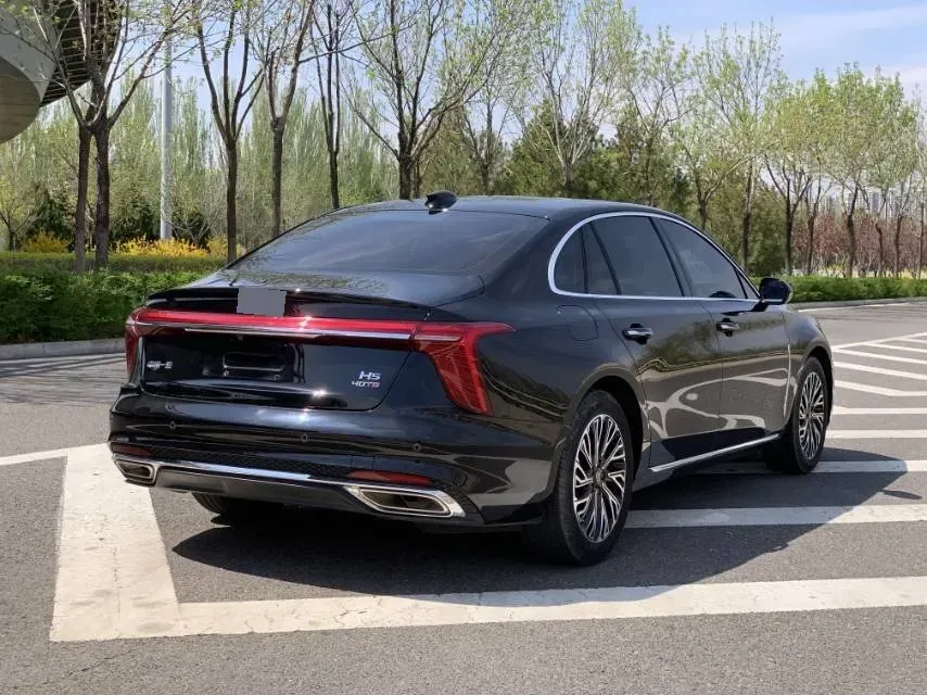 2025 HongQi H5 1.5T 169HP L4 1DHT Hybrid,autocango,china used car exporter,china ev exporter,chinese used car exporter,chinese used ev exporter
