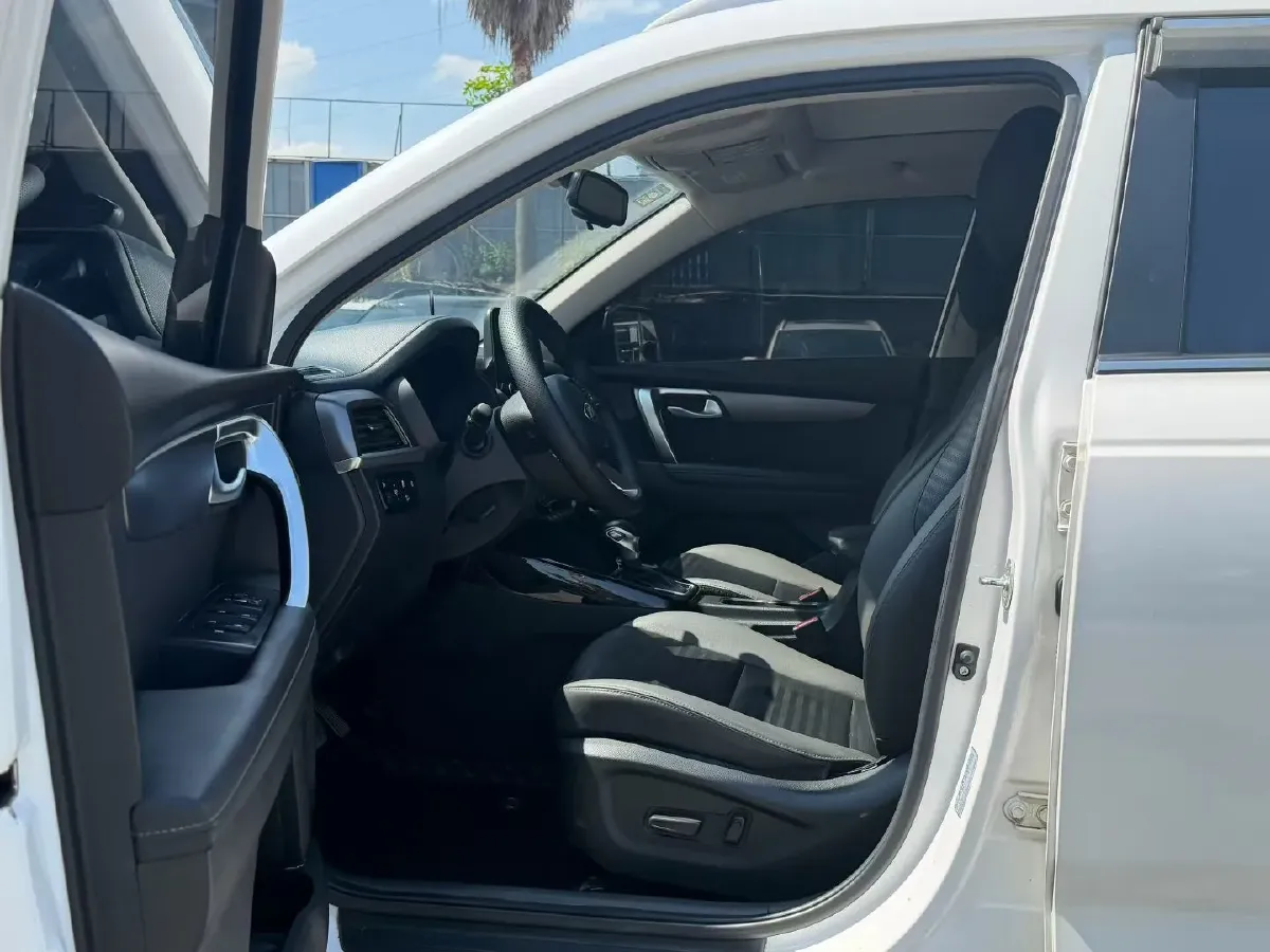 2018 Kia Sportage R 2.0L 160HP L4 6AT,autocango,china used car exporter,china ev exporter,chinese used car exporter,chinese used ev exporter