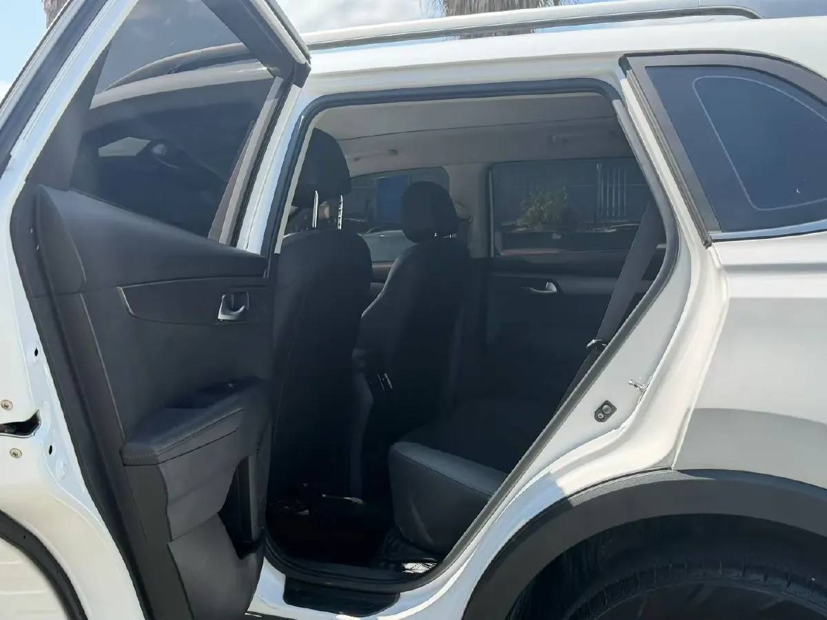 2018 Kia Sportage R 2.0L 160HP L4 6AT,autocango,china used car exporter,china ev exporter,chinese used car exporter,chinese used ev exporter