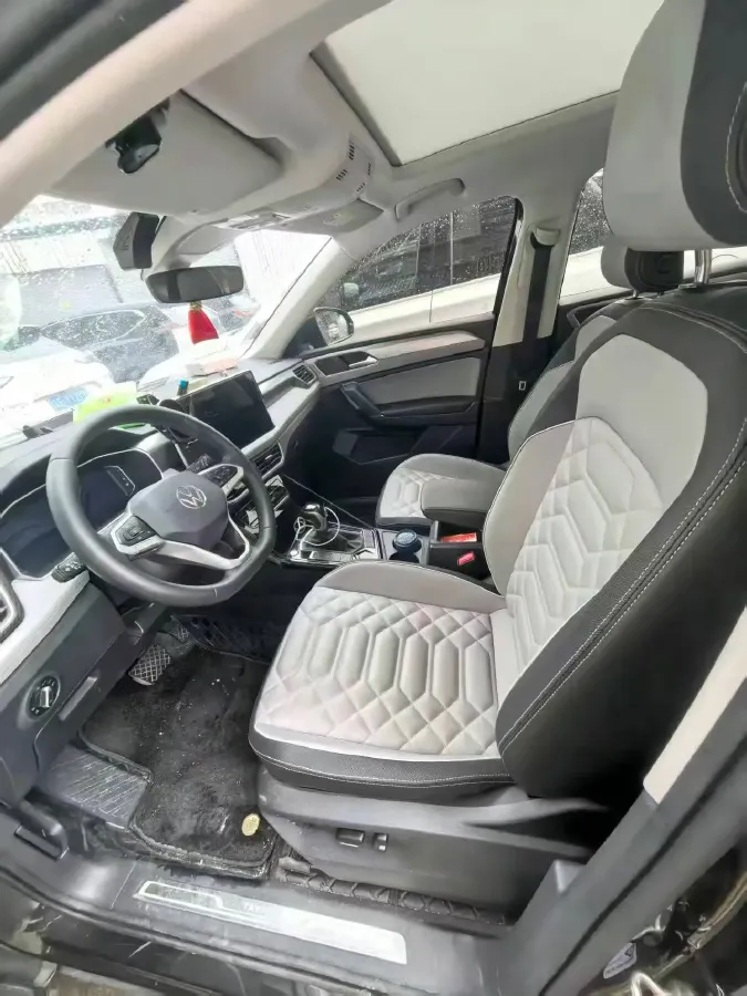 2024 Volkswagen Tayron 1.5T 160HP L4 7DCT,autocango,china used car exporter,china ev exporter,chinese used car exporter,chinese used ev exporter