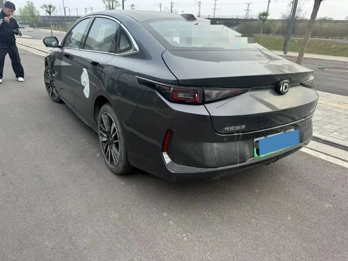 2024 ChangAn QiYuan A05 1.5L 110HP L4 E-CVT PHEV 18.99KWH,autocango,china used car exporter,china ev exporter,chinese used car exporter,chinese used ev exporter