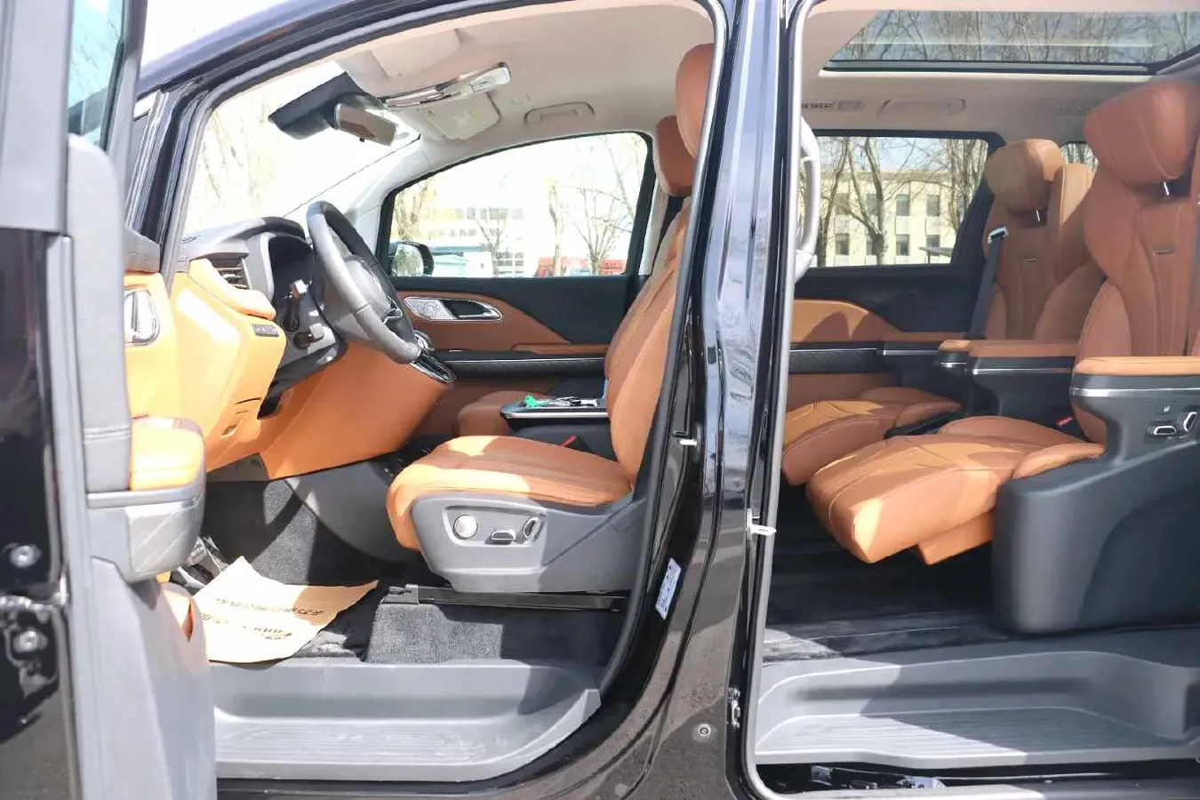 2024 HongQi HQ9 2.0T 163HP L4 1DHT PHEV 20.14KWH,autocango,china used car exporter,china ev exporter,chinese used car exporter,chinese used ev exporter