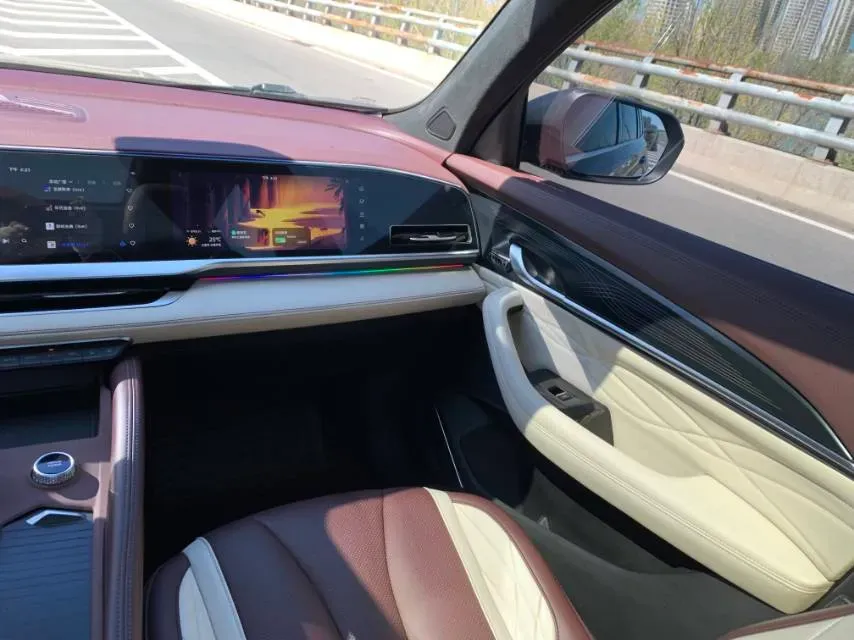 2021 Geely Monjaro 2.0T 218HP L4 7DCT,autocango,china used car exporter,china ev exporter,chinese used car exporter,chinese used ev exporter