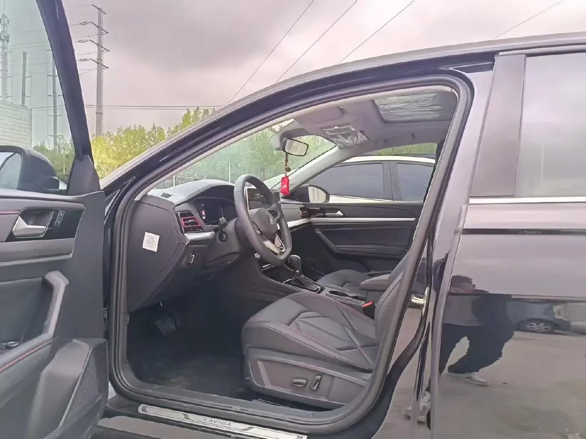 2024 Volkswagen Lavida 1.5L 110HP L4 6AT,autocango,china used car exporter,china ev exporter,chinese used car exporter,chinese used ev exporter