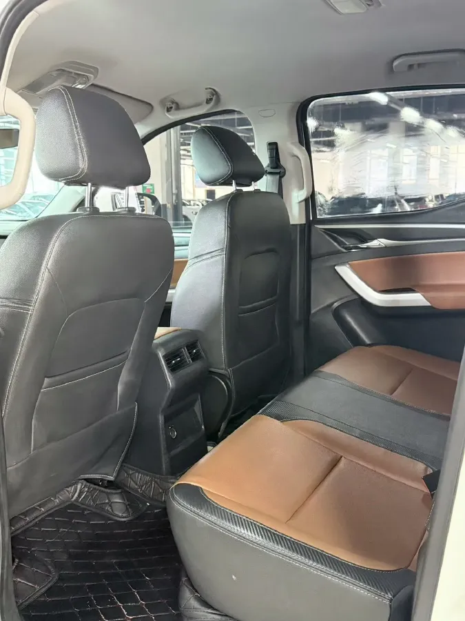 2021 MAXUS T70 2.0T 163HP L4 6AT,autocango,china used car exporter,china ev exporter,chinese used car exporter,chinese used ev exporter