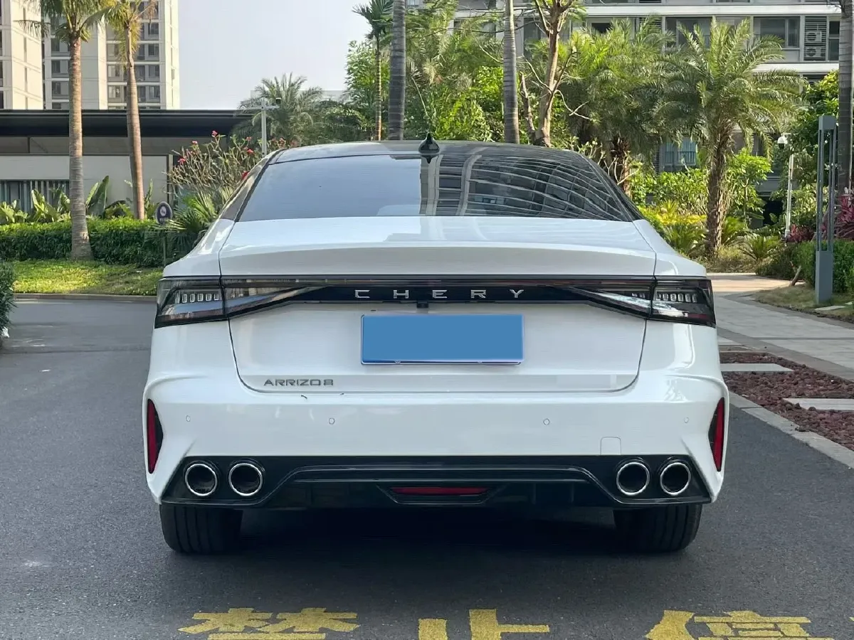 2025 Chery Arrizo 8 Pro 1.6T 197HP L4 7DCT,autocango,china used car exporter,china ev exporter,chinese used car exporter,chinese used ev exporter