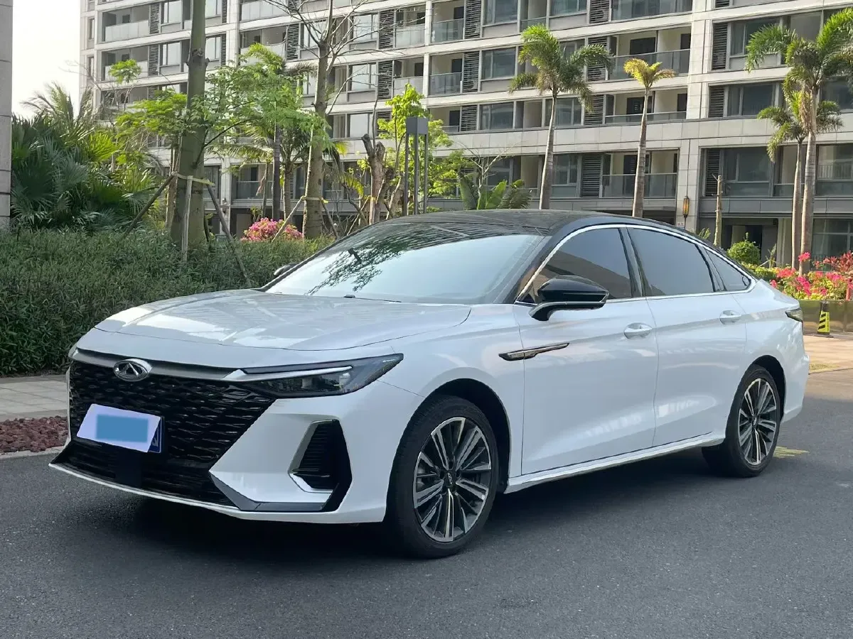 2025 Chery Arrizo 8 Pro 1.6T 197HP L4 7DCT,autocango,china used car exporter,china ev exporter,chinese used car exporter,chinese used ev exporter