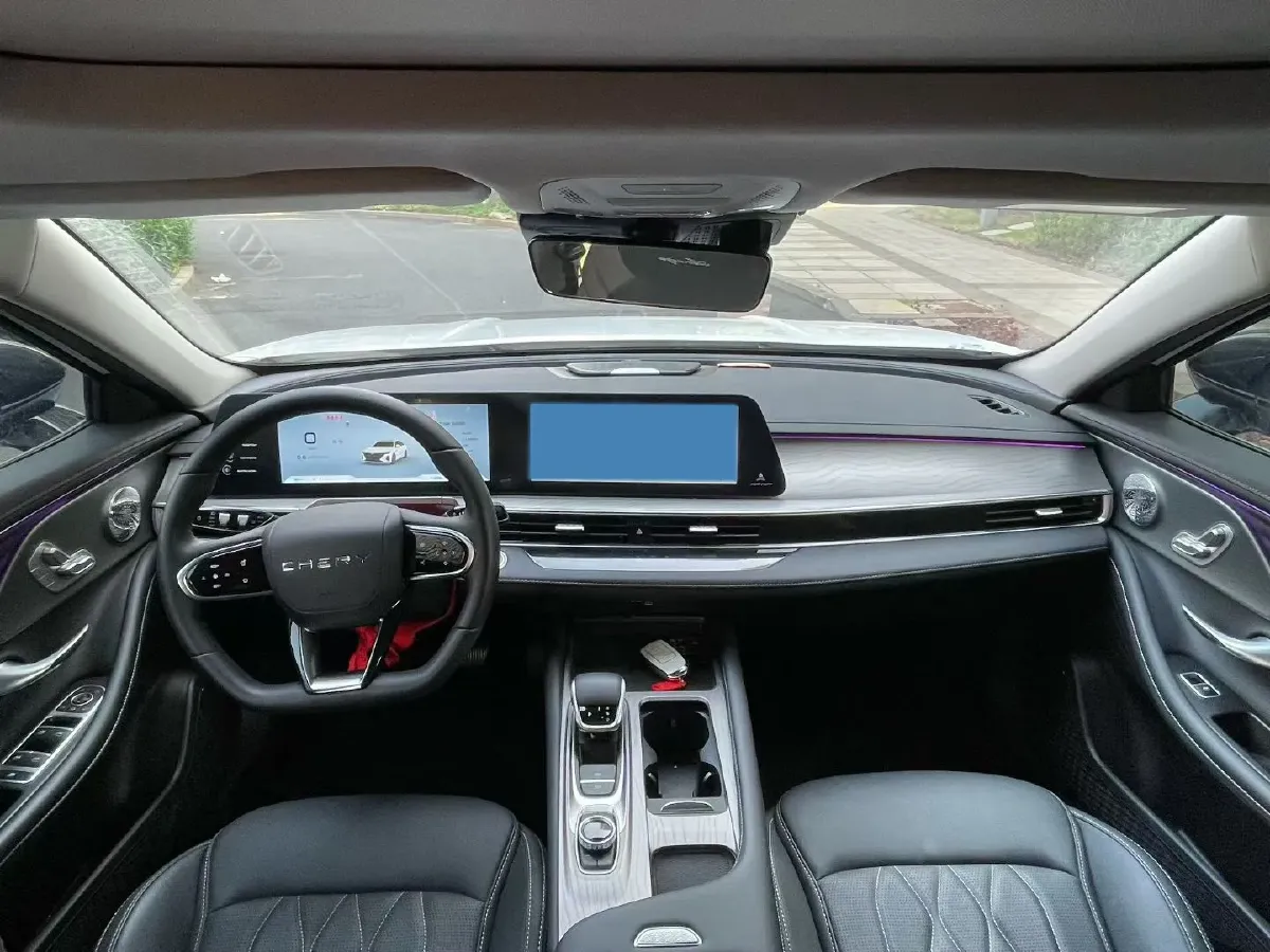 2025 Chery Arrizo 8 Pro 1.6T 197HP L4 7DCT,autocango,china used car exporter,china ev exporter,chinese used car exporter,chinese used ev exporter