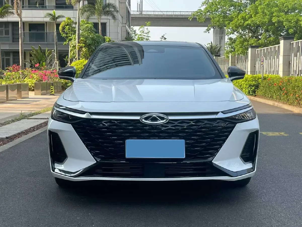 2025 Chery Arrizo 8 Pro 1.6T 197HP L4 7DCT,autocango,china used car exporter,china ev exporter,chinese used car exporter,chinese used ev exporter