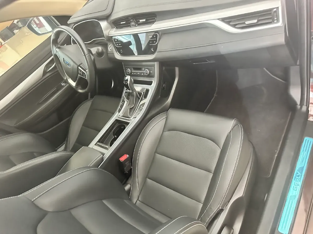 2018 Geely Emgrand 1.5L 109HP L4 CVT,autocango,china used car exporter,china ev exporter,chinese used car exporter,chinese used ev exporter