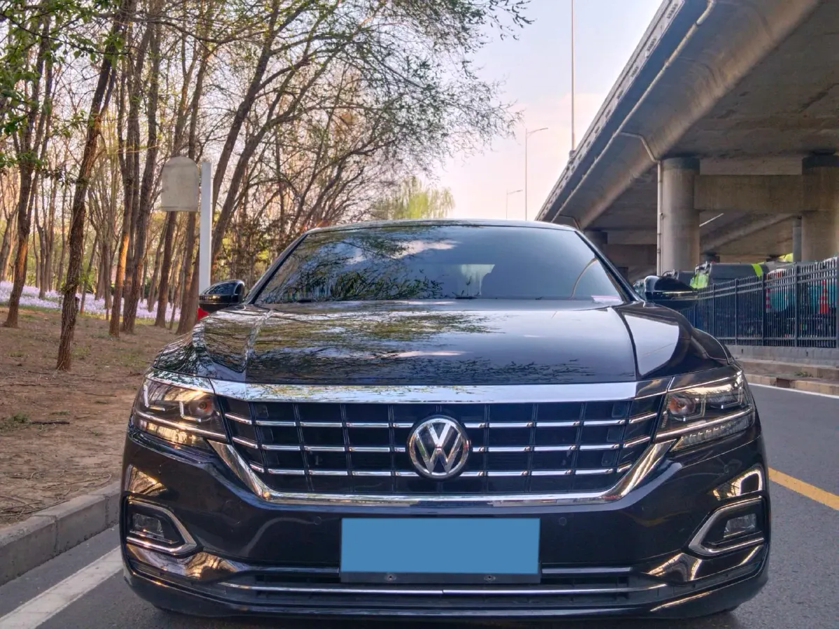 2019 Skoda Kodiak 2.0T 186HP L4 7DCT,autocango,china used car exporter,china ev exporter,chinese used car exporter,chinese used ev exporter