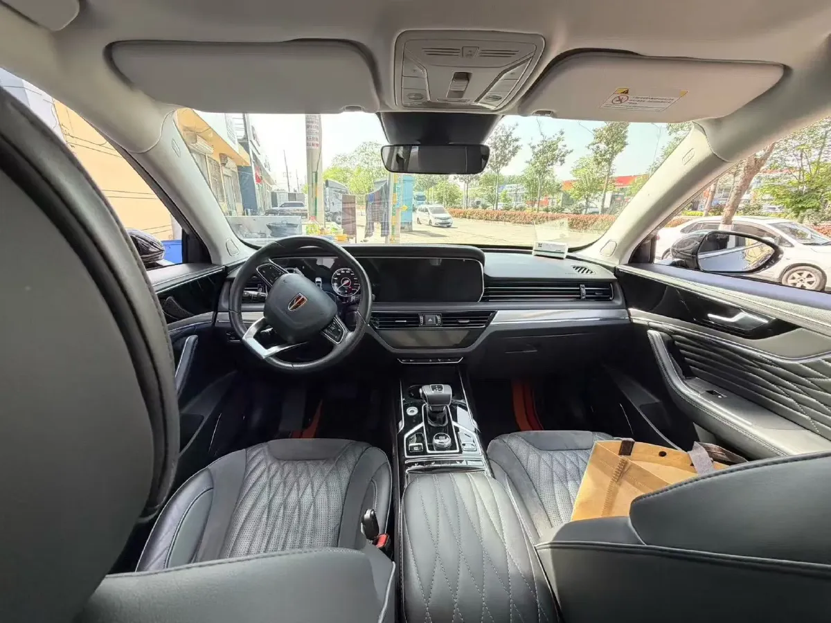 2022 HongQi HS5 2.0T 224HP L4 6AT,autocango,china used car exporter,china ev exporter,chinese used car exporter,chinese used ev exporter