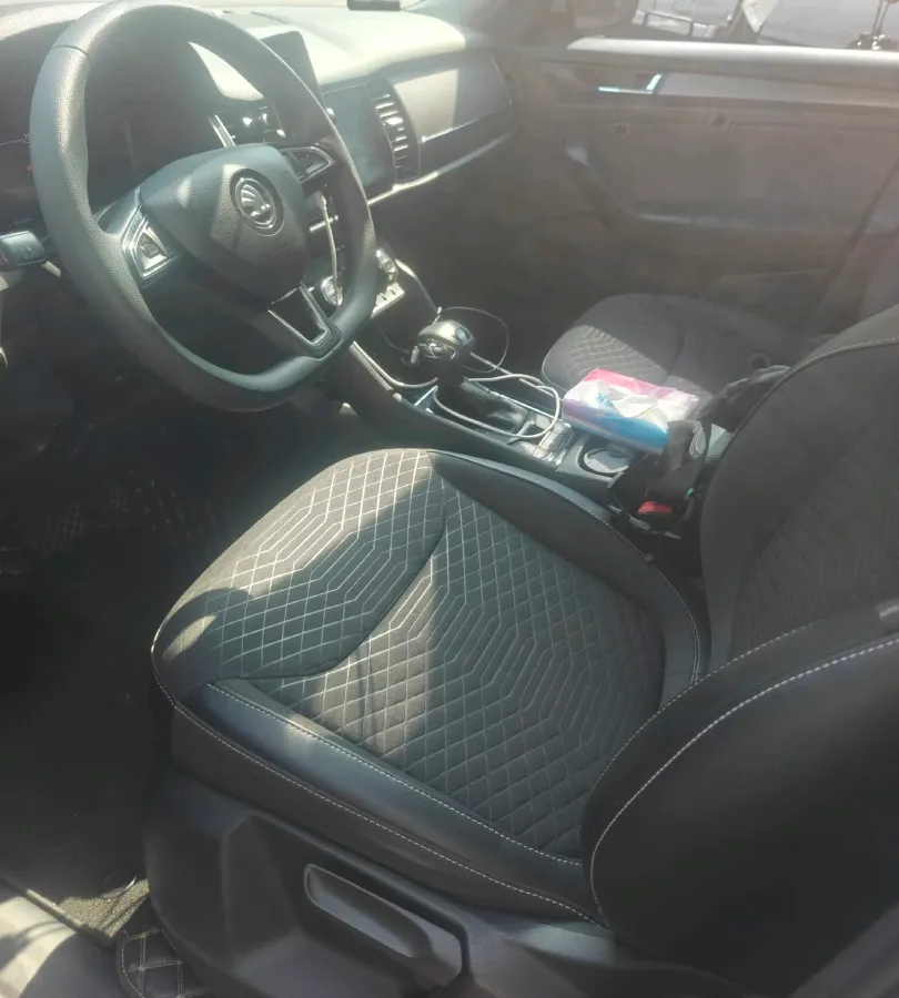 2019 Buick EnvisionPlus 1.5T 169HP L4 7DCT,autocango,china used car exporter,china ev exporter,chinese used car exporter,chinese used ev exporter