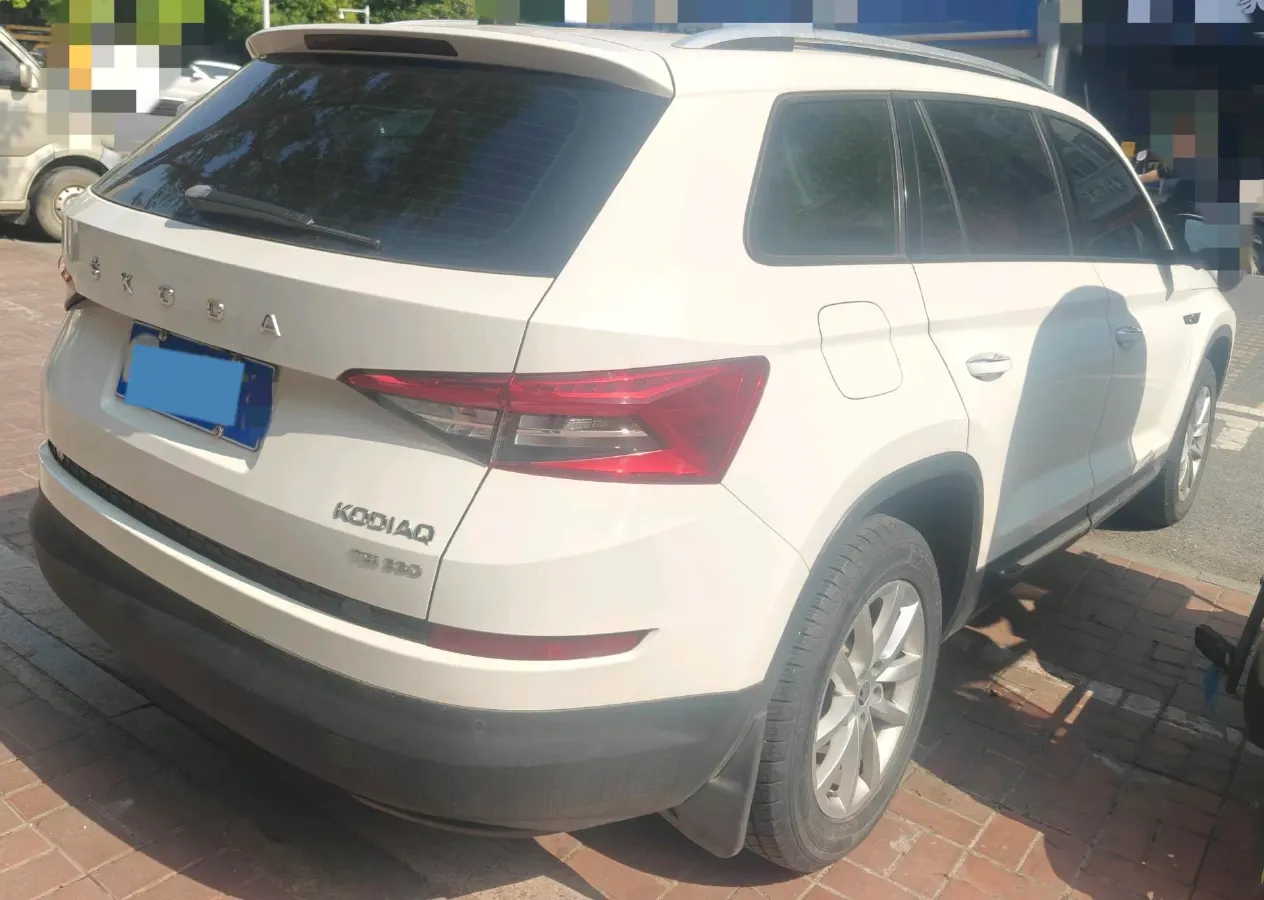 2019 Buick EnvisionPlus 1.5T 169HP L4 7DCT,autocango,china used car exporter,china ev exporter,chinese used car exporter,chinese used ev exporter