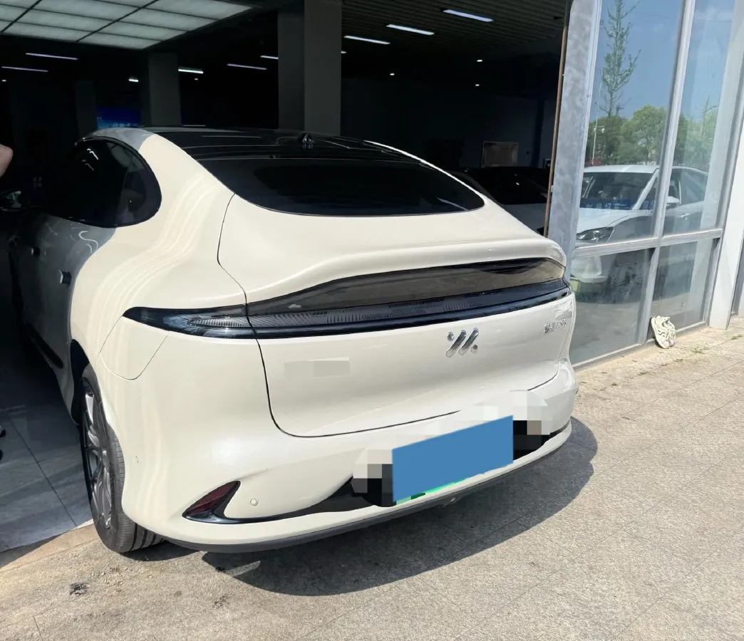 2025 IM LS6 BEV 75KWH,autocango,china used car exporter,china ev exporter,chinese used car exporter,chinese used ev exporter