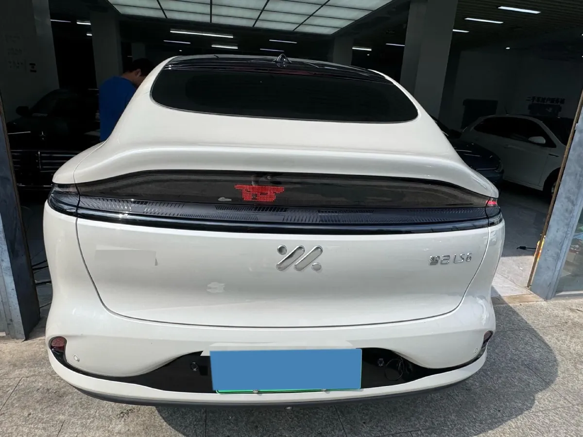 2025 IM LS6 BEV 75KWH,autocango,china used car exporter,china ev exporter,chinese used car exporter,chinese used ev exporter