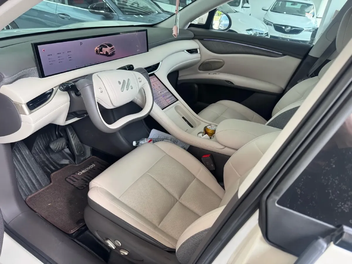 2025 IM LS6 BEV 75KWH,autocango,china used car exporter,china ev exporter,chinese used car exporter,chinese used ev exporter