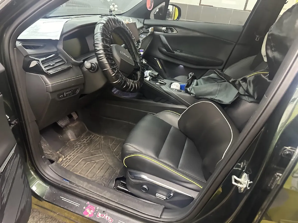 2023 LYNK&CO 03 1.5T 181HP L4 7DCT,autocango,china used car exporter,china ev exporter,chinese used car exporter,chinese used ev exporter