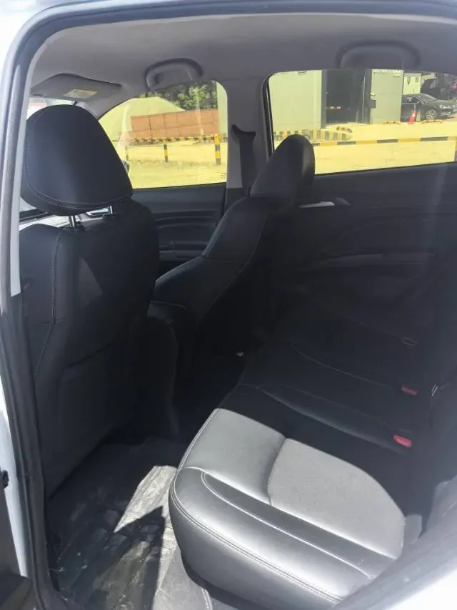 2022 Leapmotor T03 BEV 41KWH,autocango,china used car exporter,china ev exporter,chinese used car exporter,chinese used ev exporter