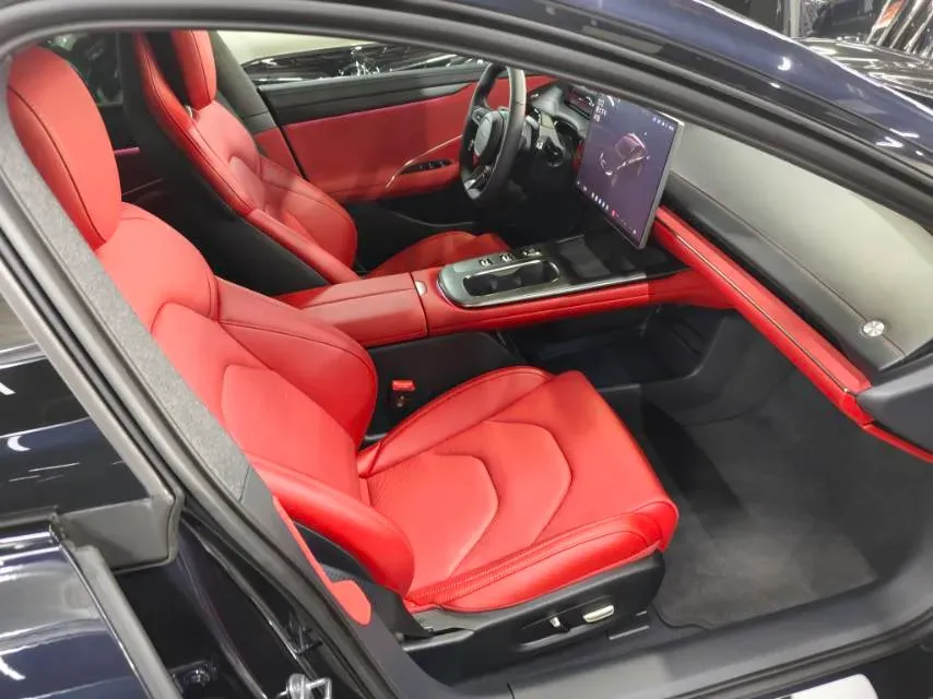 2024 MI SU7 BEV 73.6KWH,autocango,china used car exporter,china ev exporter,chinese used car exporter,chinese used ev exporter