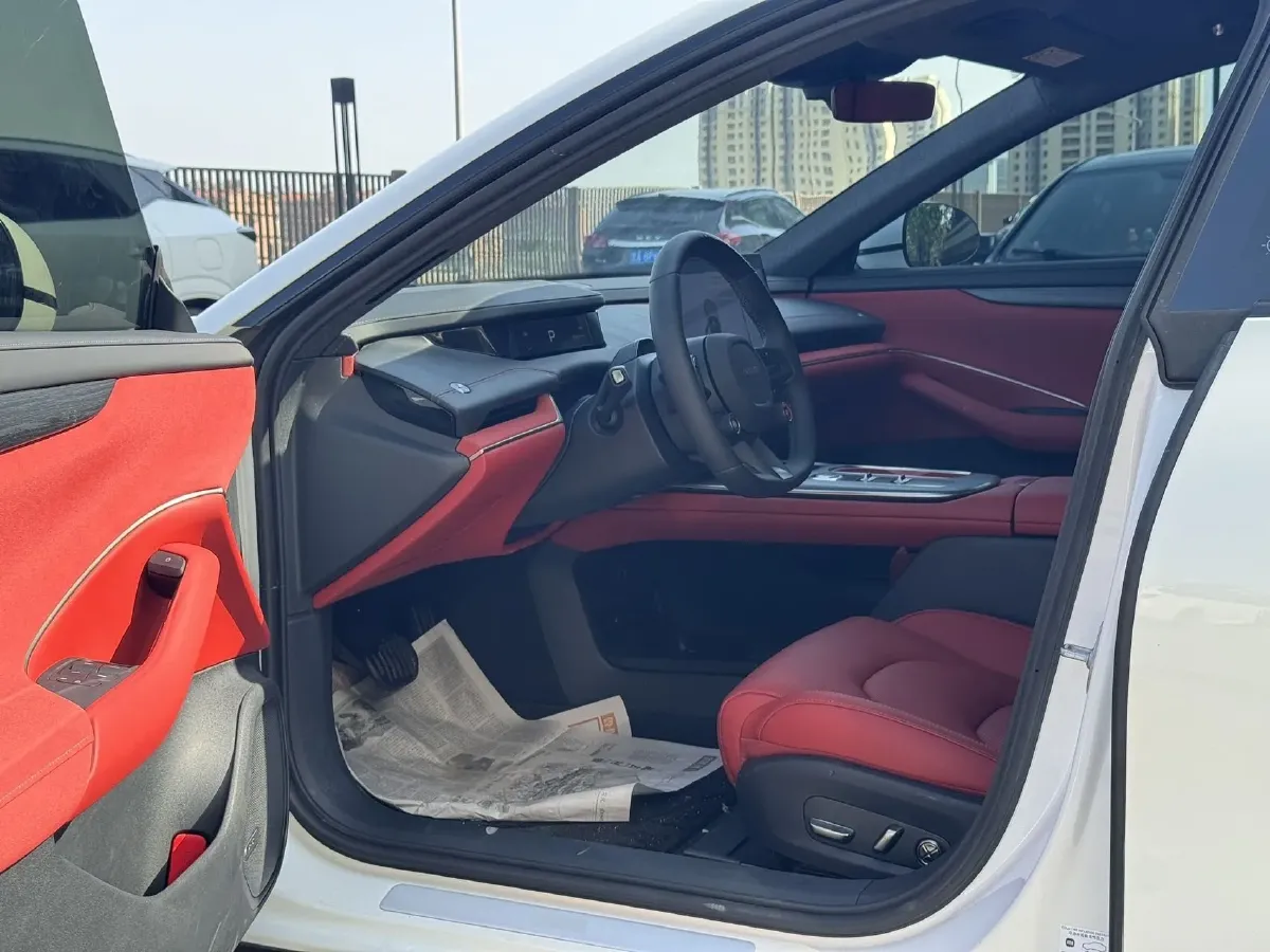 2024 MI SU7 BEV 73.6KWH,autocango,china used car exporter,china ev exporter,chinese used car exporter,chinese used ev exporter