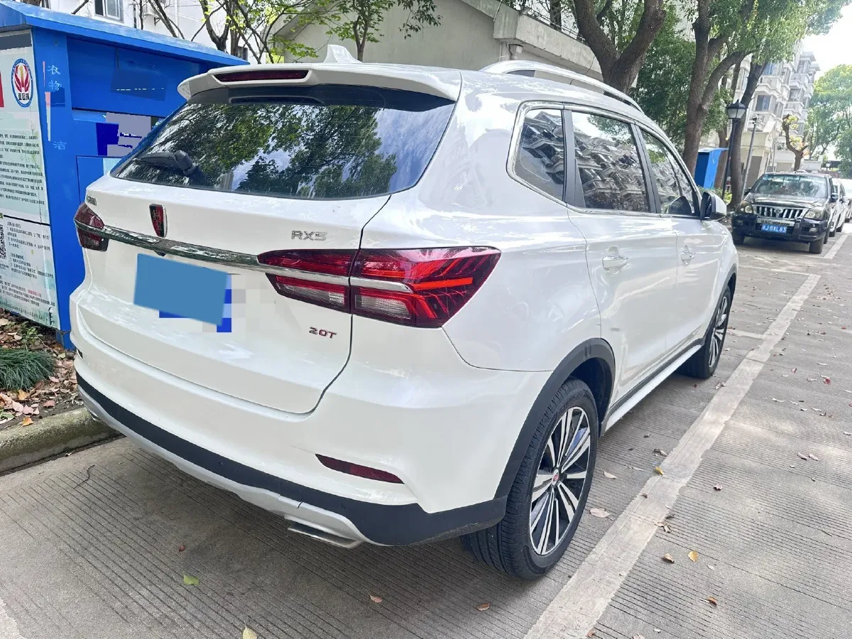 2019 Roewe i6 1.5T 169HP L4 7DCT,autocango,china used car exporter,china ev exporter,chinese used car exporter,chinese used ev exporter