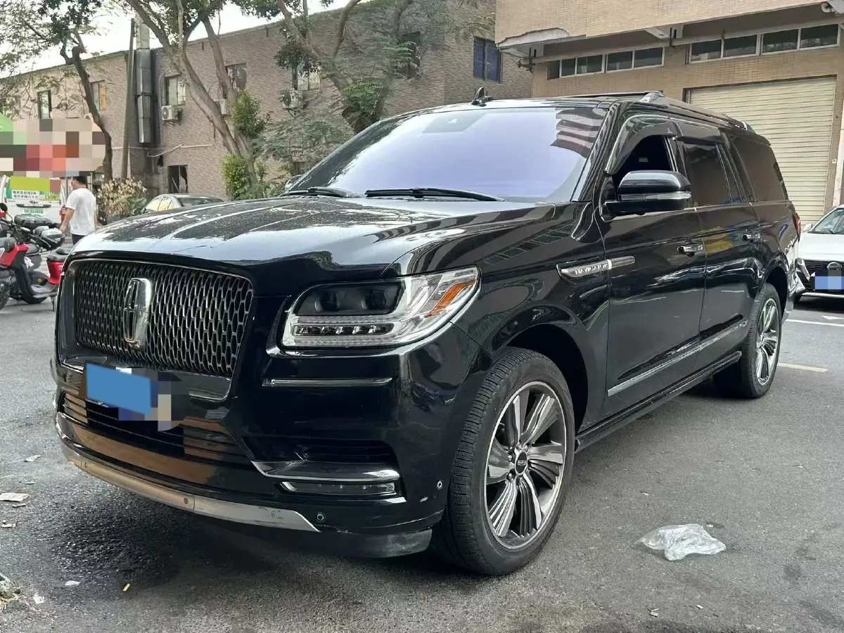 2019 Lincoln Navigator 3.5T 388HP V6 10AT,autocango,china used car exporter,china ev exporter,chinese used car exporter,chinese used ev exporter