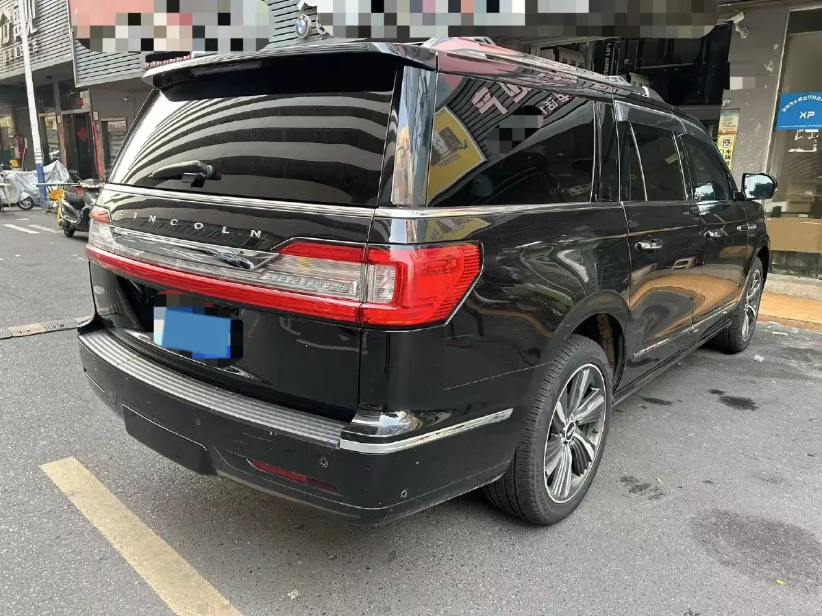 2019 Lincoln Navigator 3.5T 388HP V6 10AT,autocango,china used car exporter,china ev exporter,chinese used car exporter,chinese used ev exporter