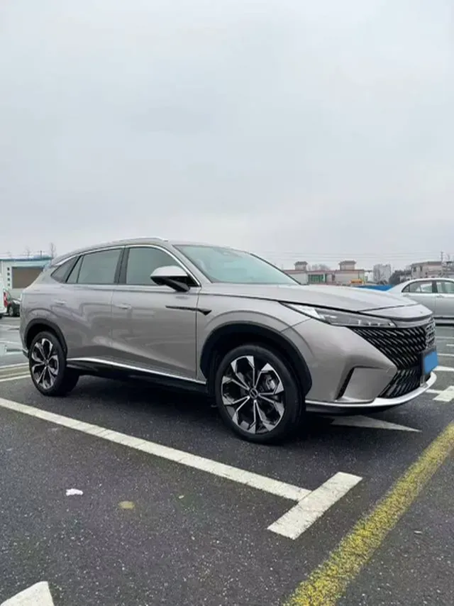 2023 Roewe RX5 1.5T 188HP L4 7DCT,autocango,china used car exporter,china ev exporter,chinese used car exporter,chinese used ev exporter