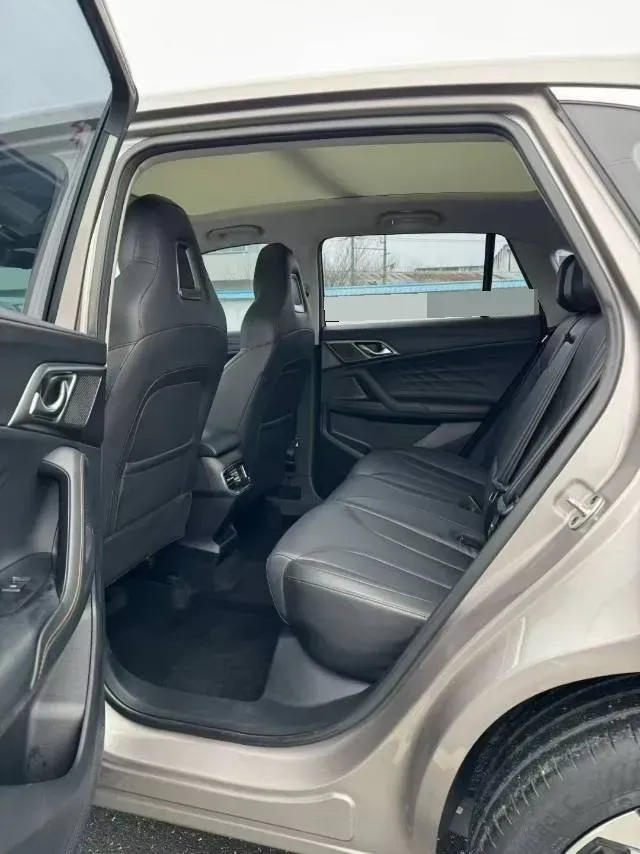 2023 Roewe RX5 1.5T 188HP L4 7DCT,autocango,china used car exporter,china ev exporter,chinese used car exporter,chinese used ev exporter