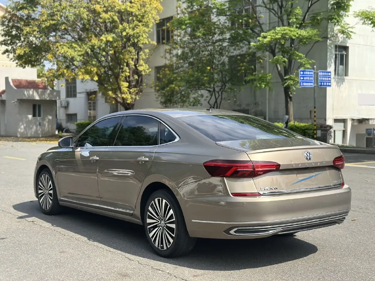 2019 Volvo V40 1.5T 152HP L4 6AT,autocango,china used car exporter,china ev exporter,chinese used car exporter,chinese used ev exporter