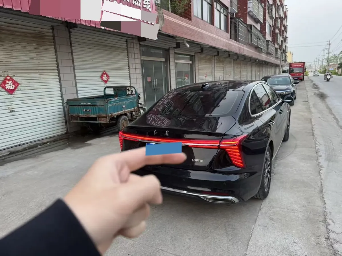 2024 HongQi H5 2.0T 224HP L4 8AT,autocango,china used car exporter,china ev exporter,chinese used car exporter,chinese used ev exporter