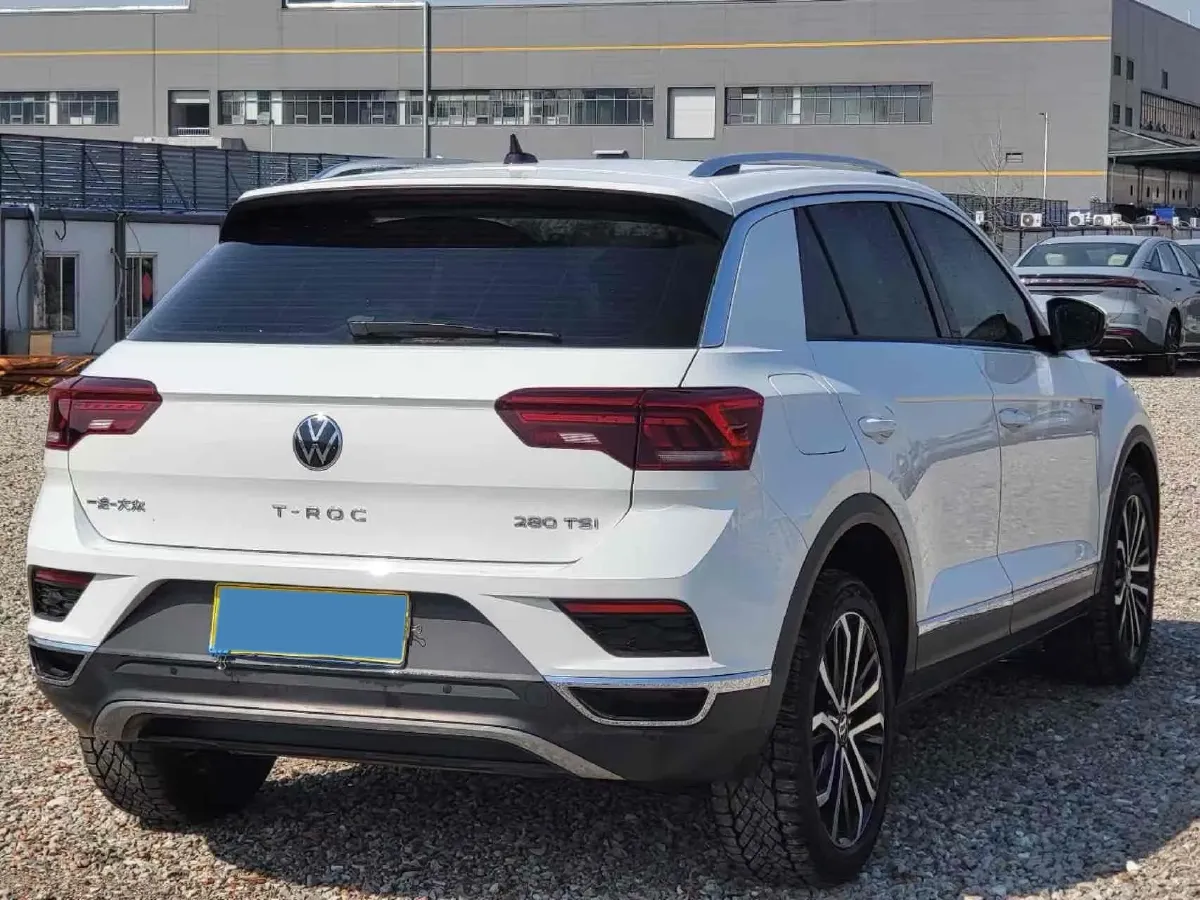 2021 Volkswagen T-Roc 1.4T 150HP L4 7DCT,autocango,china used car exporter,china ev exporter,chinese used car exporter,chinese used ev exporter