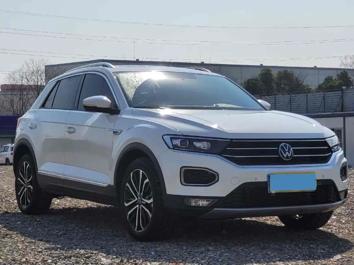 2021 Volkswagen T-Roc 1.4T 150HP L4 7DCT,autocango,china used car exporter,china ev exporter,chinese used car exporter,chinese used ev exporter