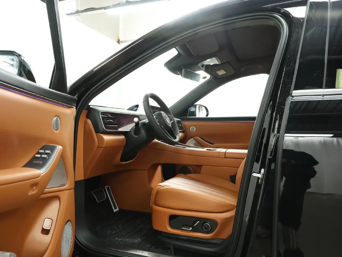 2026 AITO AITO M7 REEV 160HP REEV,autocango,china used car exporter,china ev exporter,chinese used car exporter,chinese used ev exporter