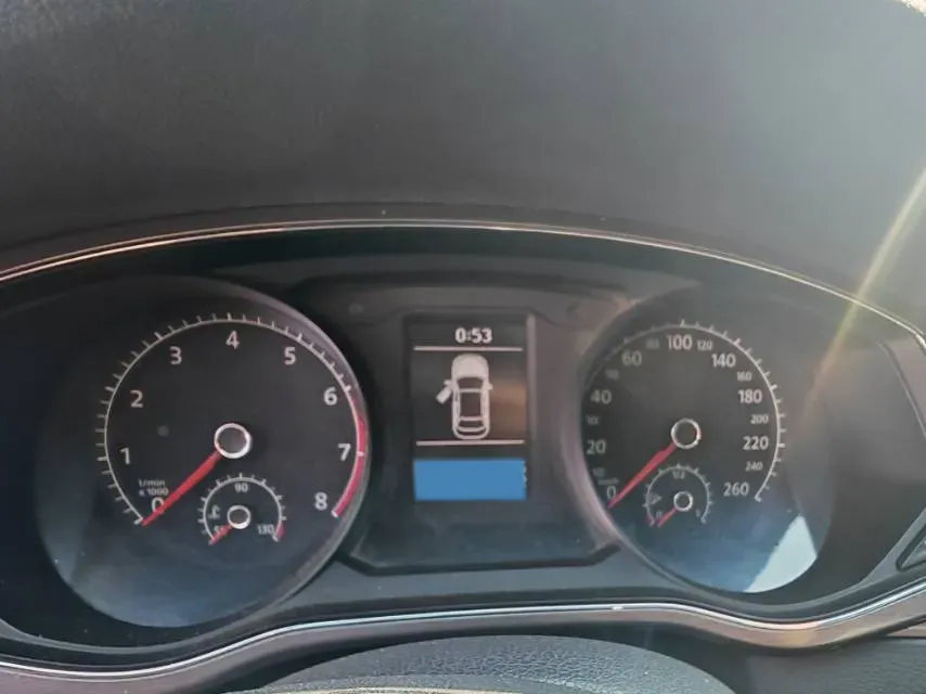 2017 Volkswagen Passat 1.8T 180HP L4 7DCT,autocango,china used car exporter,china ev exporter,chinese used car exporter,chinese used ev exporter