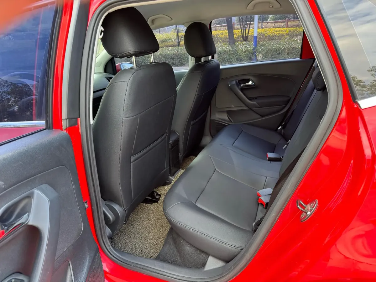 2016 Volkswagen Polo 1.4L 90HP L4 6AT,autocango,china used car exporter,china ev exporter,chinese used car exporter,chinese used ev exporter