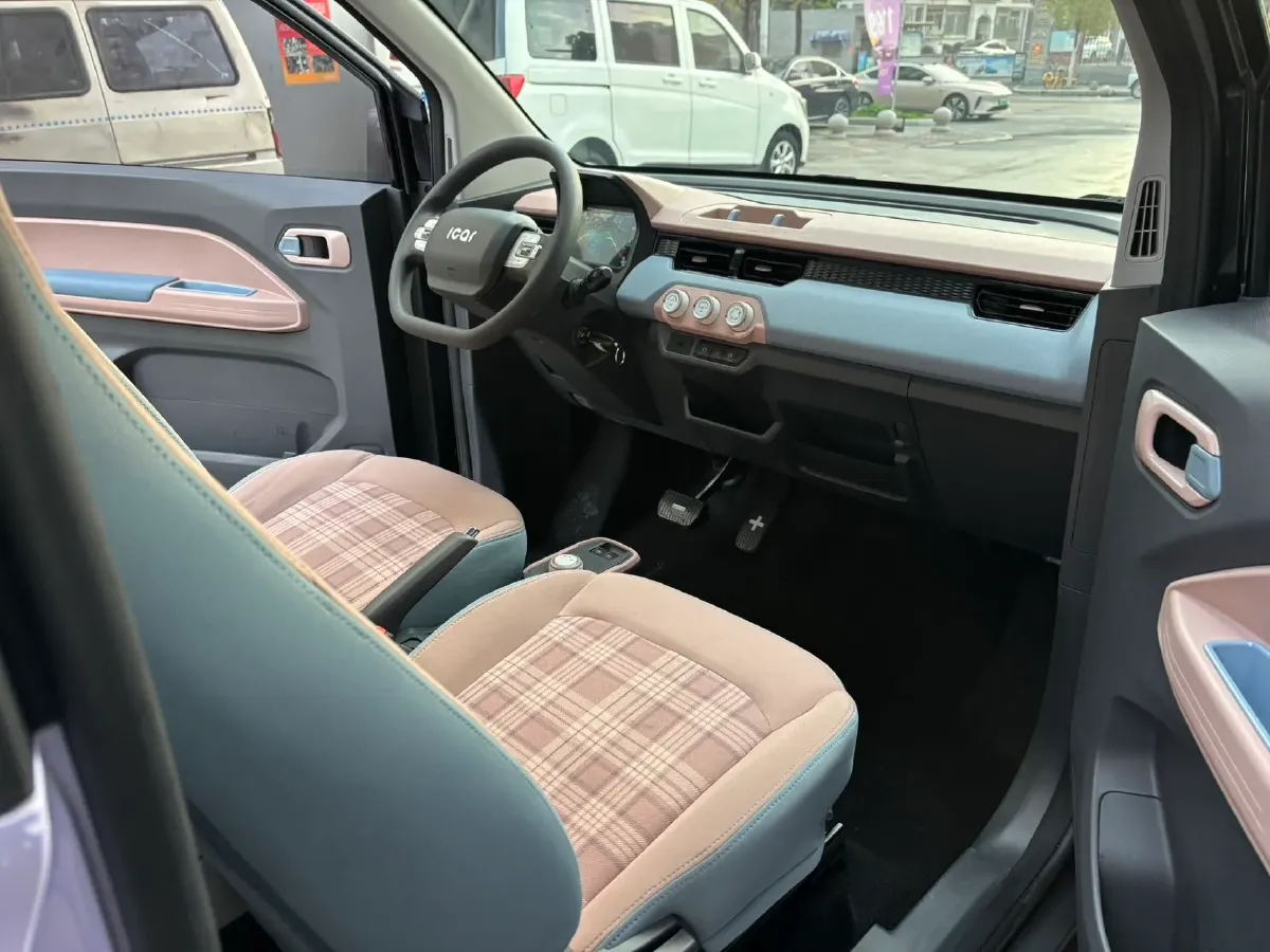 2024 Chery QQ Ice Cream BEV 17.4KWH,autocango,china used car exporter,china ev exporter,chinese used car exporter,chinese used ev exporter