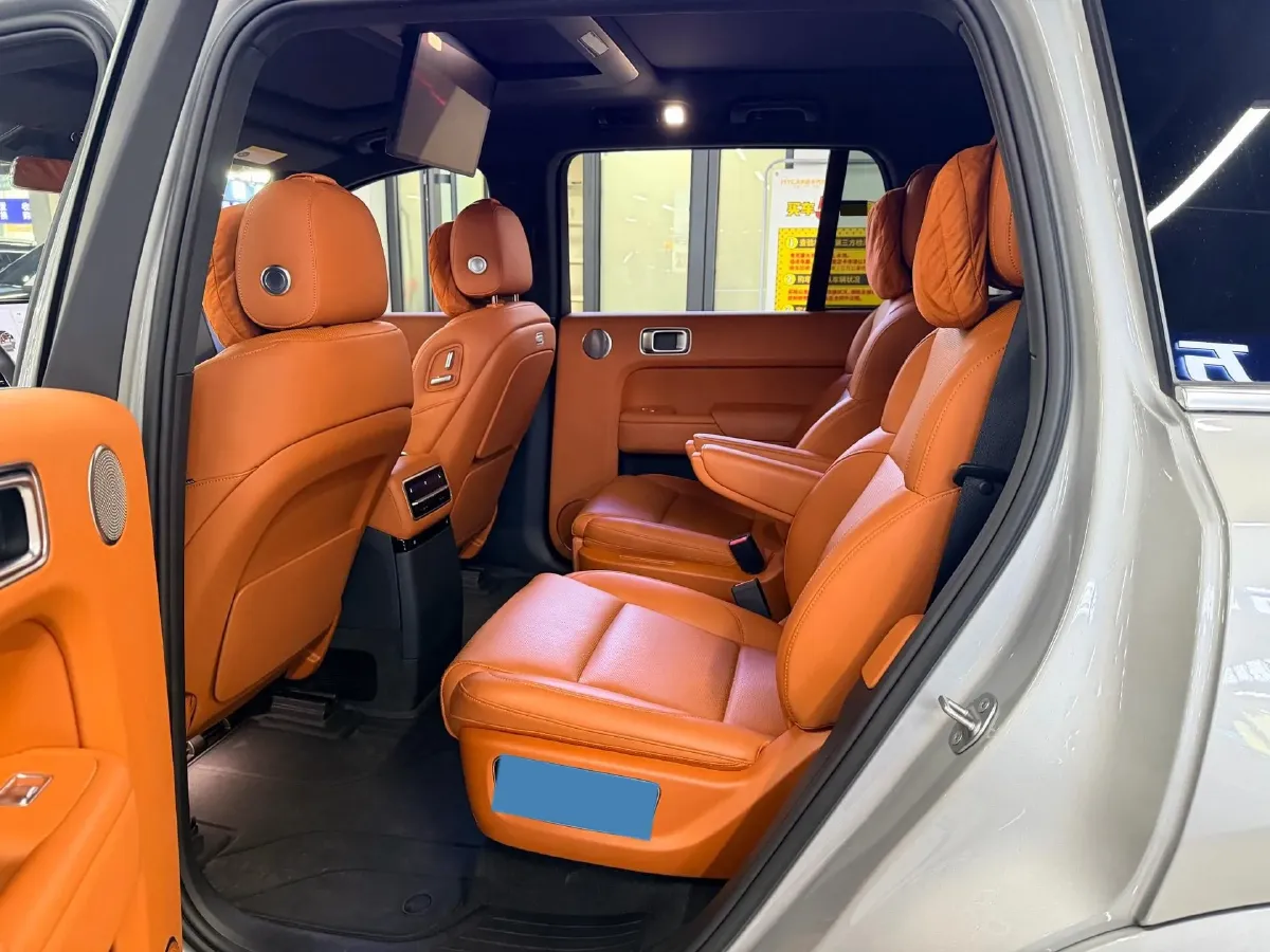 2022 Li L9 Range Extended 154HP REEV 42.6KWH,autocango,china used car exporter,china ev exporter,chinese used car exporter,chinese used ev exporter