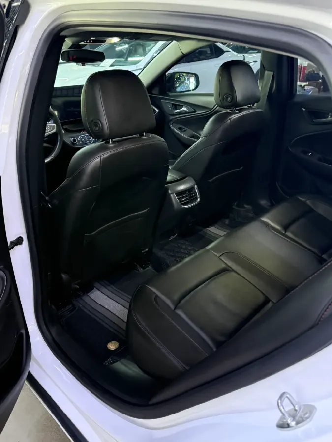 2019 Chevrolet Malibu XL 2.0T 241HP L4 9AT,autocango,china used car exporter,china ev exporter,chinese used car exporter,chinese used ev exporter