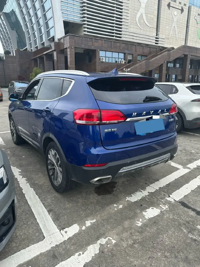 2018 Haval H6 1.5T 169HP L4 7DCT,autocango,china used car exporter,china ev exporter,chinese used car exporter,chinese used ev exporter