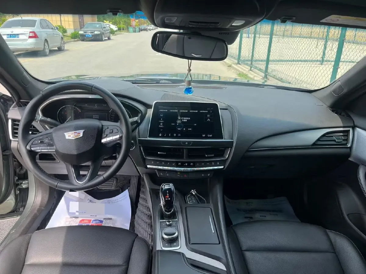 2022 Cadillac CT5 2.0T 237HP L4 10AT,autocango,china used car exporter,china ev exporter,chinese used car exporter,chinese used ev exporter