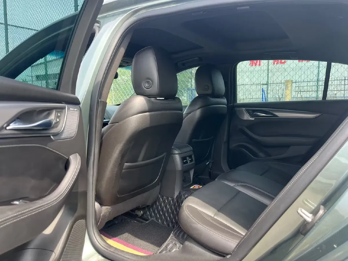 2022 Cadillac CT5 2.0T 237HP L4 10AT,autocango,china used car exporter,china ev exporter,chinese used car exporter,chinese used ev exporter