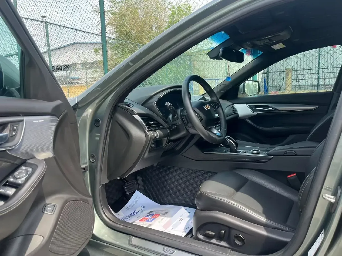 2022 Cadillac CT5 2.0T 237HP L4 10AT,autocango,china used car exporter,china ev exporter,chinese used car exporter,chinese used ev exporter