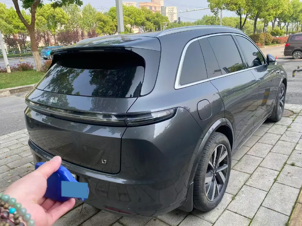 2023 Li L7 Range Extended 154HP REEV 40.9KWH,autocango,china used car exporter,china ev exporter,chinese used car exporter,chinese used ev exporter