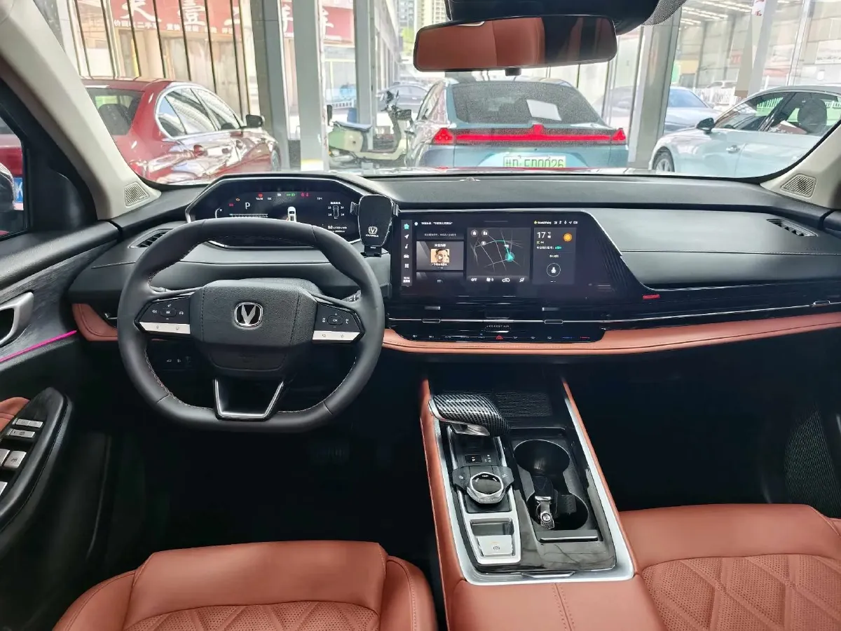 2024 ChangAn CS55 Plus 1.5T 188HP L4 7DCT,autocango,china used car exporter,china ev exporter,chinese used car exporter,chinese used ev exporter