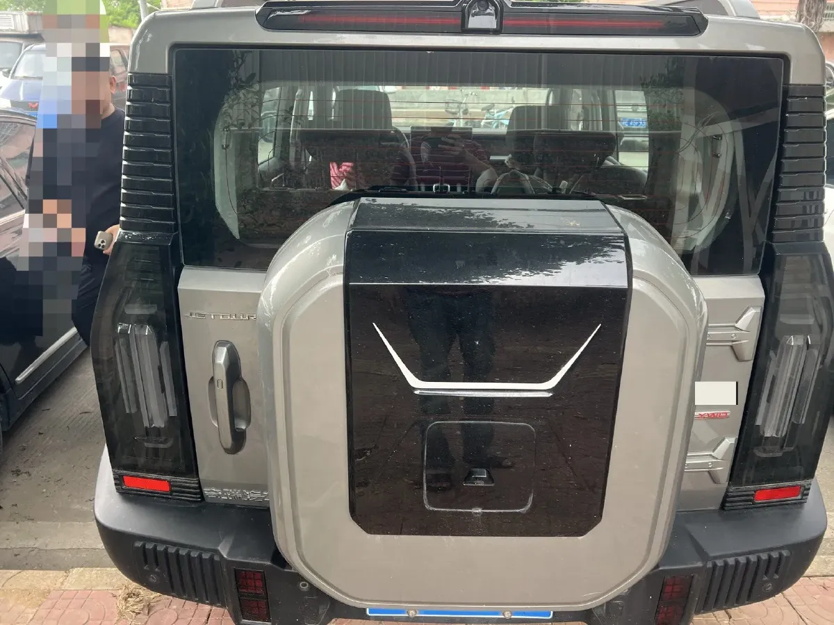 2023 Jetour Traveller 2.0T 254HP L4 7DCT,autocango,china used car exporter,china ev exporter,chinese used car exporter,chinese used ev exporter